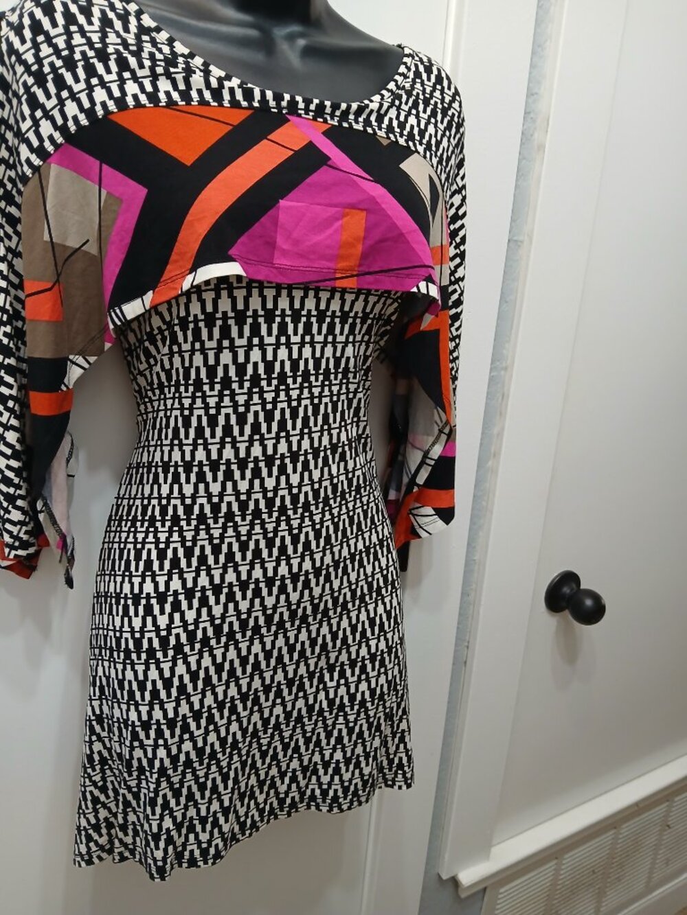 Multiples Geo Tunic/Mini - Picture 8 of 12
